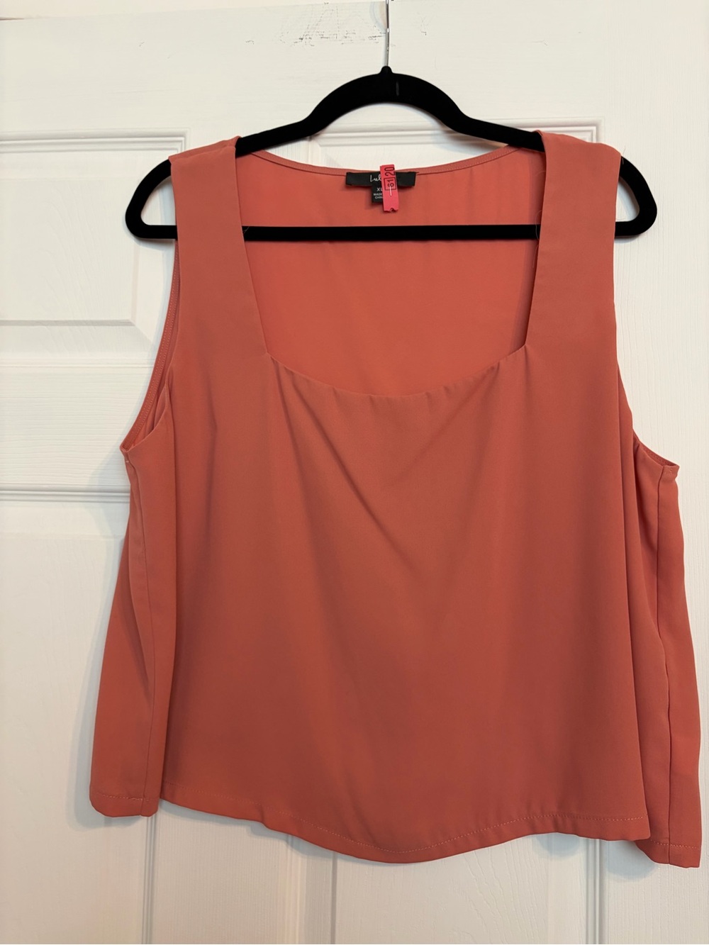 Women's Sleeveless Scoop Neck Tank Top - Rust Pink